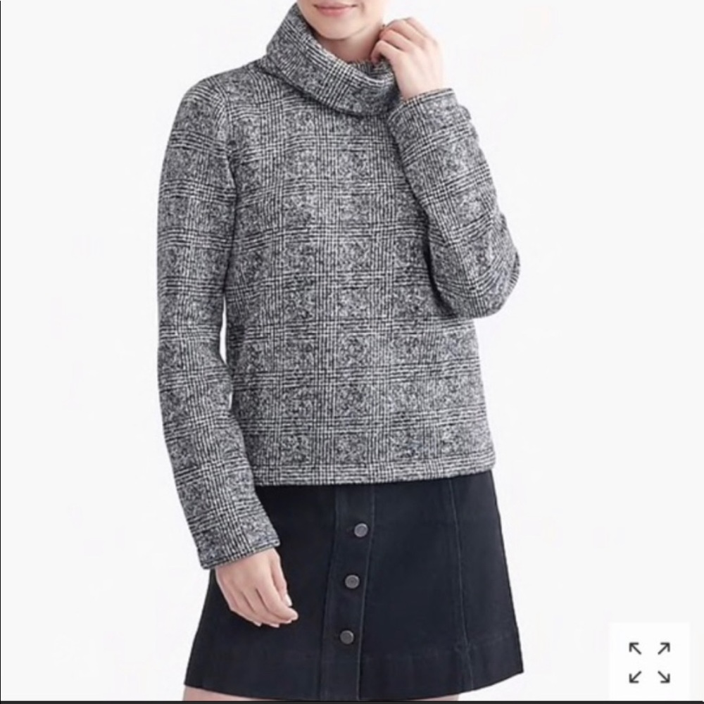 NWT J. Crew Funnelneck Plaid Pullover. Grey. Sz XXS.